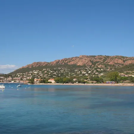 Apartment Village Cap Esterel - L'esquinade-63 By Interhome