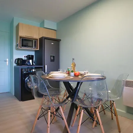 L'esquinade - H2 317 By Interhome