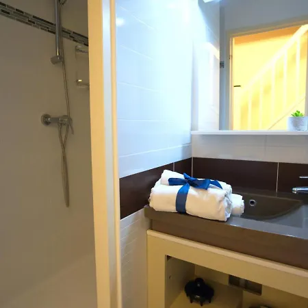 L'esquinade - H2 317 By Interhome Saint-Raphaël